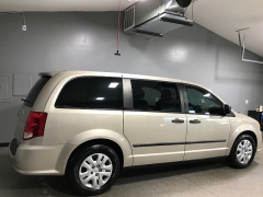 Used 2014  Dodge Grand Caravan 4d Wagon AVP at Carolina Family Motors near Mooresville&comma; NC