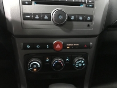 Used 2013  Chevrolet Captiva Sport 4d SUV FWD LT at Carolina Family Motors near Mooresville&comma; NC