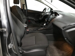 Used 2017  Ford Focus 4d Hatchback SE at Carolina Family Motors near Mooresville&comma; NC