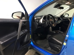 Used 2018  Toyota RAV4 4d SUV FWD XLE at Carolina Family Motors near Mooresville&comma; NC