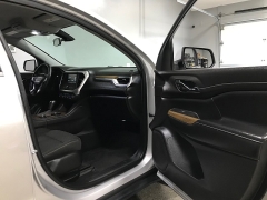 Used 2019  GMC Acadia 4d SUV FWD SLE-1 at Carolina Family Motors near Mooresville&comma; NC