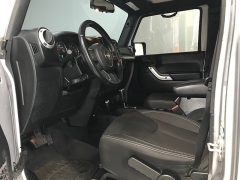 Used 2018  Jeep Wrangler JK Unlimited 4d SUV 4WD Sahara at Carolina Family Motors near Mooresville&comma; NC