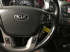 Used 2015  Kia Sorento 4d SUV FWD LX at Carolina Family Motors near Mooresville&comma; NC