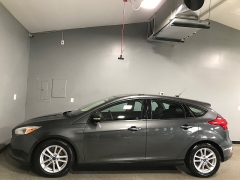 Used 2017  Ford Focus 4d Hatchback SE at Carolina Family Motors near Mooresville&comma; NC