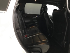 Used 2018  Jeep Grand Cherokee 4d SUV 2WD Overland V6 at Carolina Family Motors near Mooresville&comma; NC