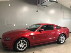 Used 2013  Ford Mustang 2d Coupe at Carolina Family Motors near Mooresville&comma; NC