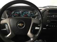 Used 2011  Chevrolet Silverado 1500 2WD Crew Cab LT at Carolina Family Motors near Mooresville&comma; NC