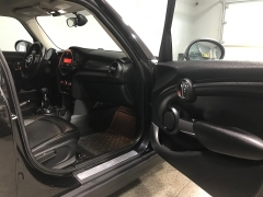 Used 2015  MINI Cooper Hardtop 4 Door 4dr HB at Carolina Family Motors near Mooresville&comma; NC