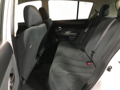 Used 2011  Nissan Versa 4d Hatchback S Auto at Carolina Family Motors near Mooresville&comma; NC