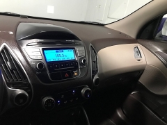 Used 2011  Hyundai Tucson 4d SUV AWD GLS at Carolina Family Motors near Mooresville&comma; NC