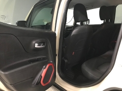 Used 2016  Jeep Renegade 4d SUV 4WD Trailhawk at Carolina Family Motors near Mooresville&comma; NC