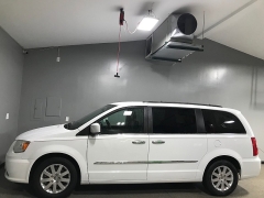 Used 2014  Chrysler Town & Country 4d Wagon Touring at Carolina Family Motors near Mooresville&comma; NC