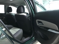 Used 2014  Chevrolet Cruze 4d Sedan LS AT at Carolina Family Motors near Mooresville&comma; NC