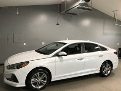 Used 2018  Hyundai Sonata 4d Sedan SEL at Carolina Family Motors near Mooresville&comma; NC