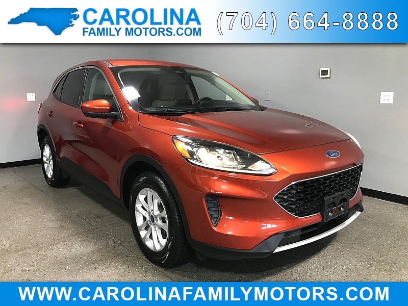 Used 2020  Ford Escape 4d SUV AWD SE at Carolina Family Motors near Mooresville&comma; NC