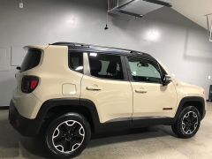 Used 2016  Jeep Renegade 4d SUV 4WD Trailhawk at Carolina Family Motors near Mooresville&comma; NC