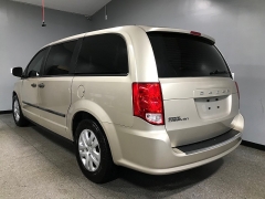 Used 2014  Dodge Grand Caravan 4d Wagon AVP at Carolina Family Motors near Mooresville&comma; NC