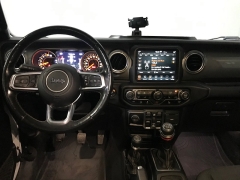 Used 2020  Jeep Gladiator Crew Cab Overland at Carolina Family Motors near Mooresville&comma; NC