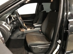 Used 2014  Jeep Grand Cherokee 4d SUV 4WD Laredo at Carolina Family Motors near Mooresville&comma; NC