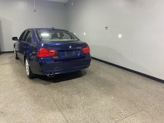 Used 2011  BMW 3 Series 4dr Sdn 328i RWD at Carolina Family Motors near Mooresville, NC