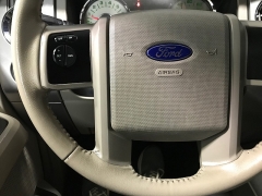 Used 2014  Ford Expedition 4d SUV 2WD Limited at Carolina Family Motors near Mooresville&comma; NC