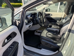 Used 2022  Chrysler Pacifica Hybrid Touring L FWD at The Truck Farm near Easley&comma; SC