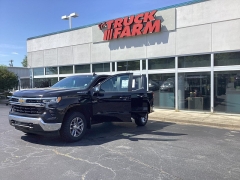 Used 2022  Chevrolet Silverado 1500 4WD Crew Cab 147" LT w&sol;2FL at The Truck Farm near Easley&comma; SC