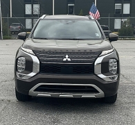 Used 2024  Mitsubishi Outlander SEL FWD at The Gilstrap Family Dealerships near Easley&comma; SC
