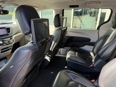 Used 2022  Chrysler Pacifica Hybrid Touring L FWD at The Truck Farm near Easley&comma; SC