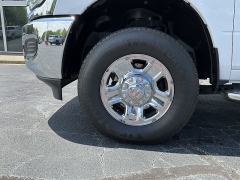 Used 2021  Ram 2500 4WD Big Horn Crew Cab 8' Box at The Gilstrap Family Dealerships near Easley&comma; SC