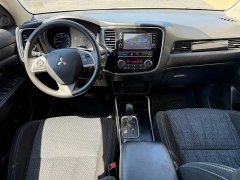 Used 2019  Mitsubishi Outlander 4d SUV FWD ES at The Truck Farm near Easley&comma; SC