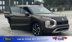 Used 2024  Mitsubishi Outlander SEL FWD at The Gilstrap Family Dealerships near Easley&comma; SC
