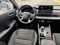 Used 2024  Mitsubishi Outlander Plug-In Hybrid SE S-AWC w&sol;Tech Pkg at The Truck Farm near Easley&comma; SC