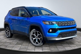 Used 2025  Jeep Compass Limited 4x4 at The Gilstrap Family Dealerships near Easley&comma; SC