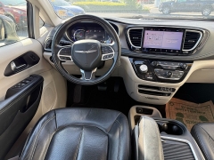 Used 2022  Chrysler Pacifica Hybrid Touring L FWD at The Truck Farm near Easley&comma; SC