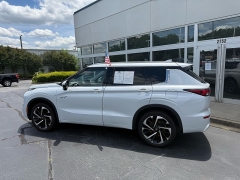 Used 2023  Mitsubishi Outlander Plug-In Hybrid SEL S-AWC at The Truck Farm near Easley&comma; SC