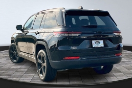 Used 2025  Jeep Grand Cherokee Altitude 4x2 at The Gilstrap Family Dealerships near Easley, SC