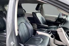 Used 2022  Chrysler Pacifica Hybrid Touring L FWD at The Gilstrap Family Dealerships near Easley&comma; SC