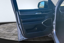 Used 2024  Jeep Wagoneer Series II 4x2 at The Gilstrap Family Dealerships near Easley&comma; SC