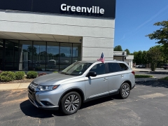  2019 Mitsubishi Outlander 4d SUV FWD ES at The Truck Farm near Easley&comma; SC