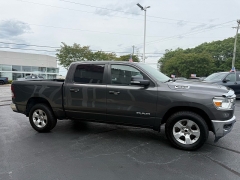 Used 2022  Ram 1500 2WD Big Horn Crew Cab 5'7" Box at The Truck Farm near Easley&comma; SC