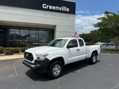  2017 Toyota Tacoma 2WD Access Cab SR5 at The Truck Farm near Easley&comma; SC