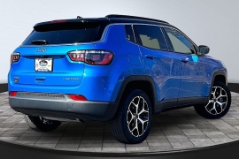 Used 2025  Jeep Compass Limited 4x4 at The Gilstrap Family Dealerships near Easley&comma; SC