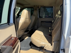 Used 2008  Ford Super Duty F-250 4WD Crew Cab Lariat at The Truck Farm near Easley&comma; SC