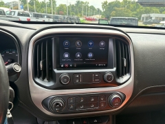 Used 2022  GMC Canyon 2WD Crew Cab 128" Elevation at The Truck Farm near Easley&comma; SC