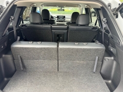 Used 2024  Mitsubishi Outlander SE FWD at The Truck Farm near Easley&comma; SC