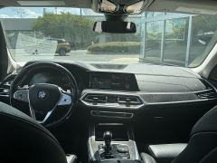 Used 2020  BMW X7 xDrive40i Sports Activity Vehicle at The Truck Farm near Easley&comma; SC