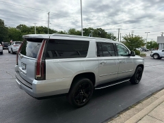 Used 2020  Cadillac Escalade ESV 4d SUV 4WD Luxury at The Truck Farm near Easley&comma; SC