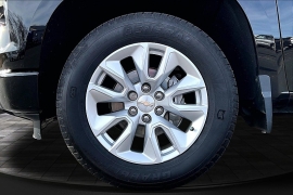 Used 2022  Chevrolet Silverado 1500 2WD Crew Cab 147" Custom at The Gilstrap Family Dealerships near Easley&comma; SC