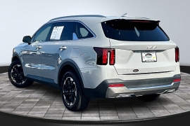 Used 2025  Kia Sorento S FWD at The Gilstrap Family Dealerships near Easley&comma; SC